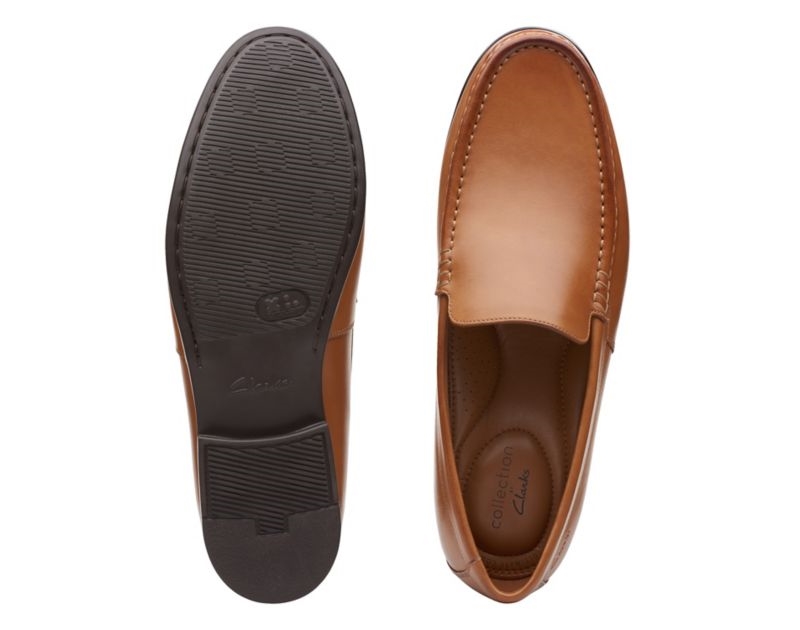 Clarks Claude Plain Loafers Brown Men - India S0W8235-E3