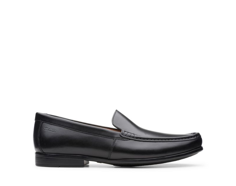 Clarks Claude Plain Loafers Wide Fit Shoes Black Men - India R8A6894-U0