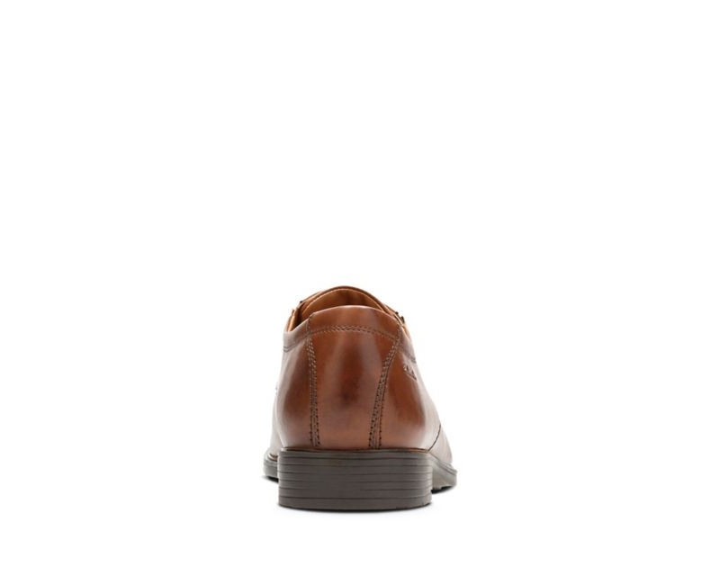 Clarks Tilden Plain Derby Shoes Wide Fit Shoes Dark Brown Men - India N7I7909-G1