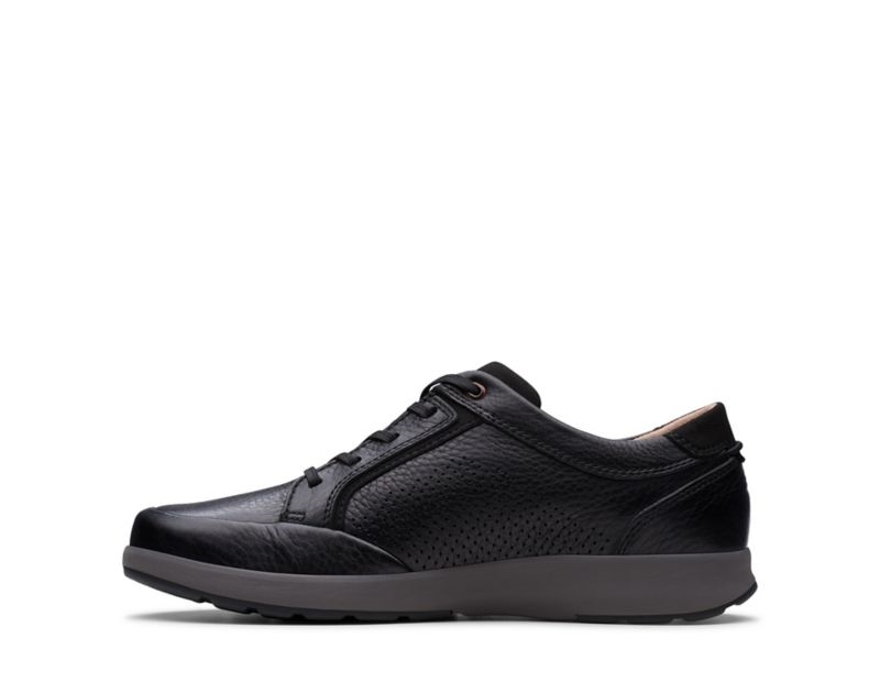 Clarks Un Trail Form Trainers Black Men - India B3R8566-T7