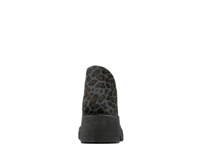 Clarks Arisa Desert Boots Leopard Women - India P8E4039-X3