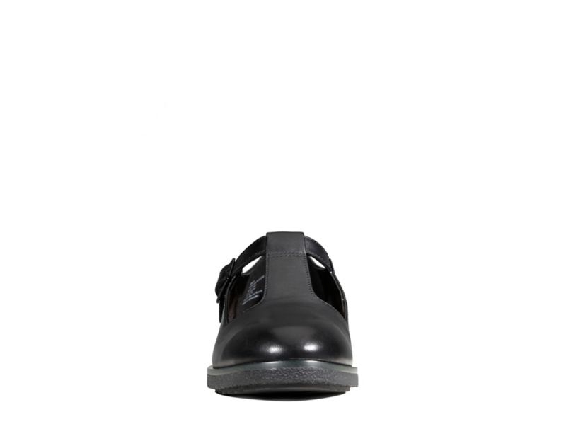 Clarks Griffin Town Flat Shoes Black Women - India G0G2542-M1