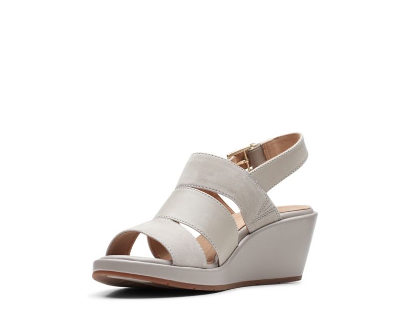 Clarks Un Plaza Go Wedge Sandals Gold Women - India X6N7136-M7