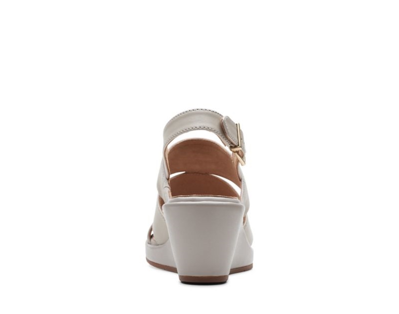 Clarks Un Plaza Go Wedge Sandals Gold Women - India X6N7136-M7